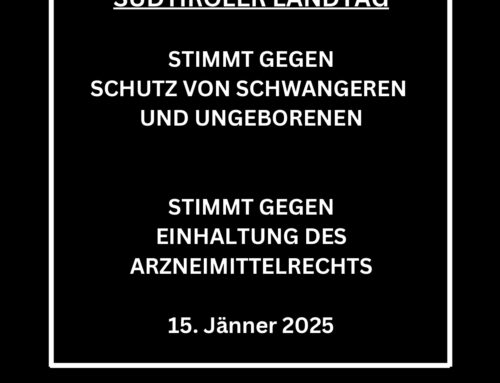 Südtiroler Landtagsabgeordnete der Regierungsparteien (SVP, Freiheitliche, LEGA, Fratelli d’Italia – Galateo, La Civica), sowie der Oppositionsparteien TEAM K, GRÜNE und PD stimmen geschlossen gegen die vom Gesetzgeber vorgesehene Informationspflicht über Sicherheit und Wirksamkeit der sog. Covid-19-„Impstoffe“, gegen die Einhaltung der ärztlichen Verschreibungspflicht und für die weitere aktive Empfehlung der experimentellen COVID-19-mRNA-„Impfungen“ auch für Schwangere